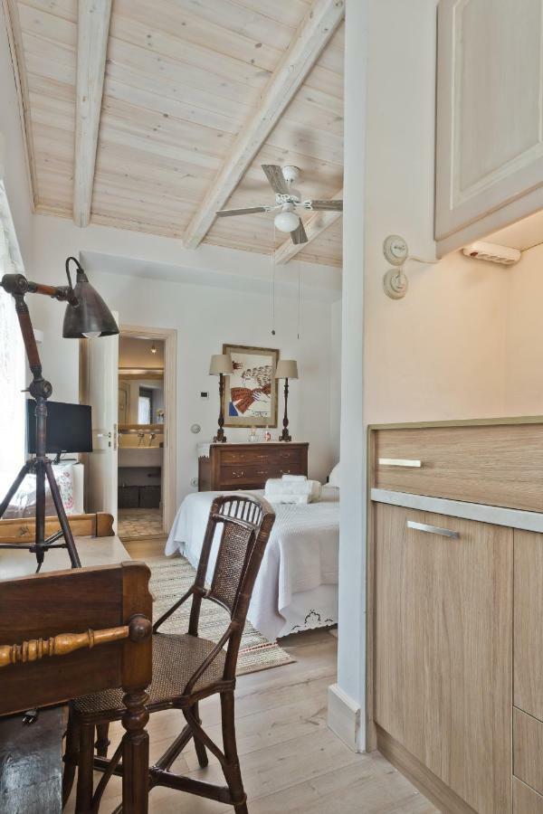 Villa Casa Metropolis Apérion Esterno foto